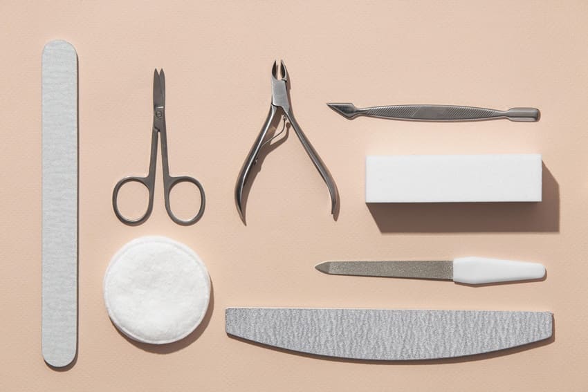 Подготовка к наращиванию ногтей в домашних условиях Подготовка к наращиванию ногтей в домашних условиях