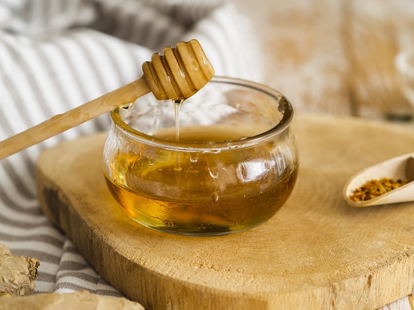 технология проведения процедуры медово-горчичного обертывания в салоне красоты