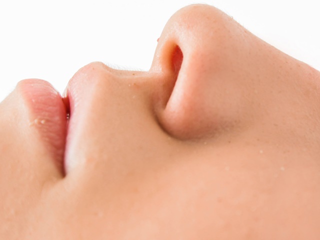 Показания для лазерной эпиляции области носа
