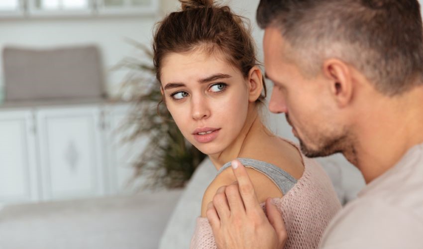 Причины проверки женщины со стороны мужчины Причины проверки женщины со стороны мужчины