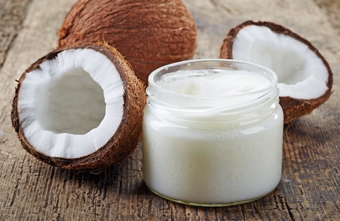 Как пользоваться кокосовым маслом для ресниц