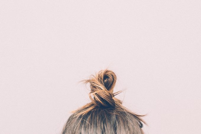 Как понять нуждаетесь ли вы в дополнительном уходе за волосами?