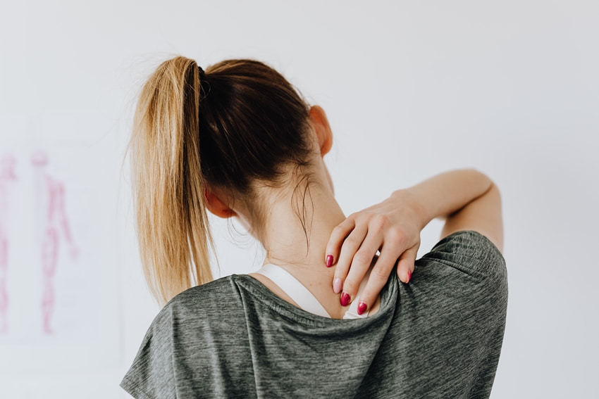 почему возникает боль после массажа в спине