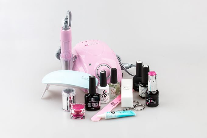 Цветные гели-лаки Цветные гели-лаки