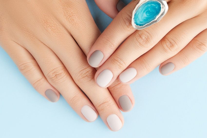 Модное матовое покрытие Модное матовое покрытие