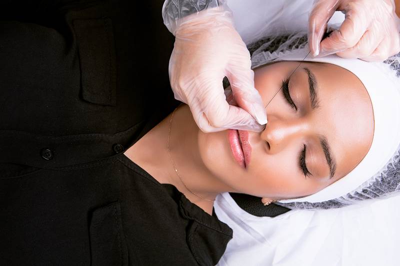 Выбор подходящей формы бровей под тип лица Выбор подходящей формы бровей под тип лица